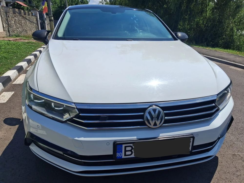 Volkswagen Passat B8 [2014 - Prezent] 2.0 TDI DSG Highline 2016