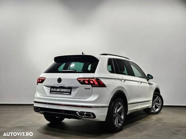 Volkswagen Tiguan - 10