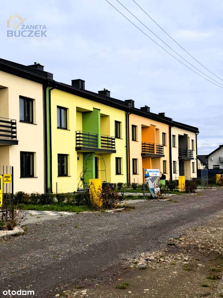 Sprzedam segment w Bieniewicach-0