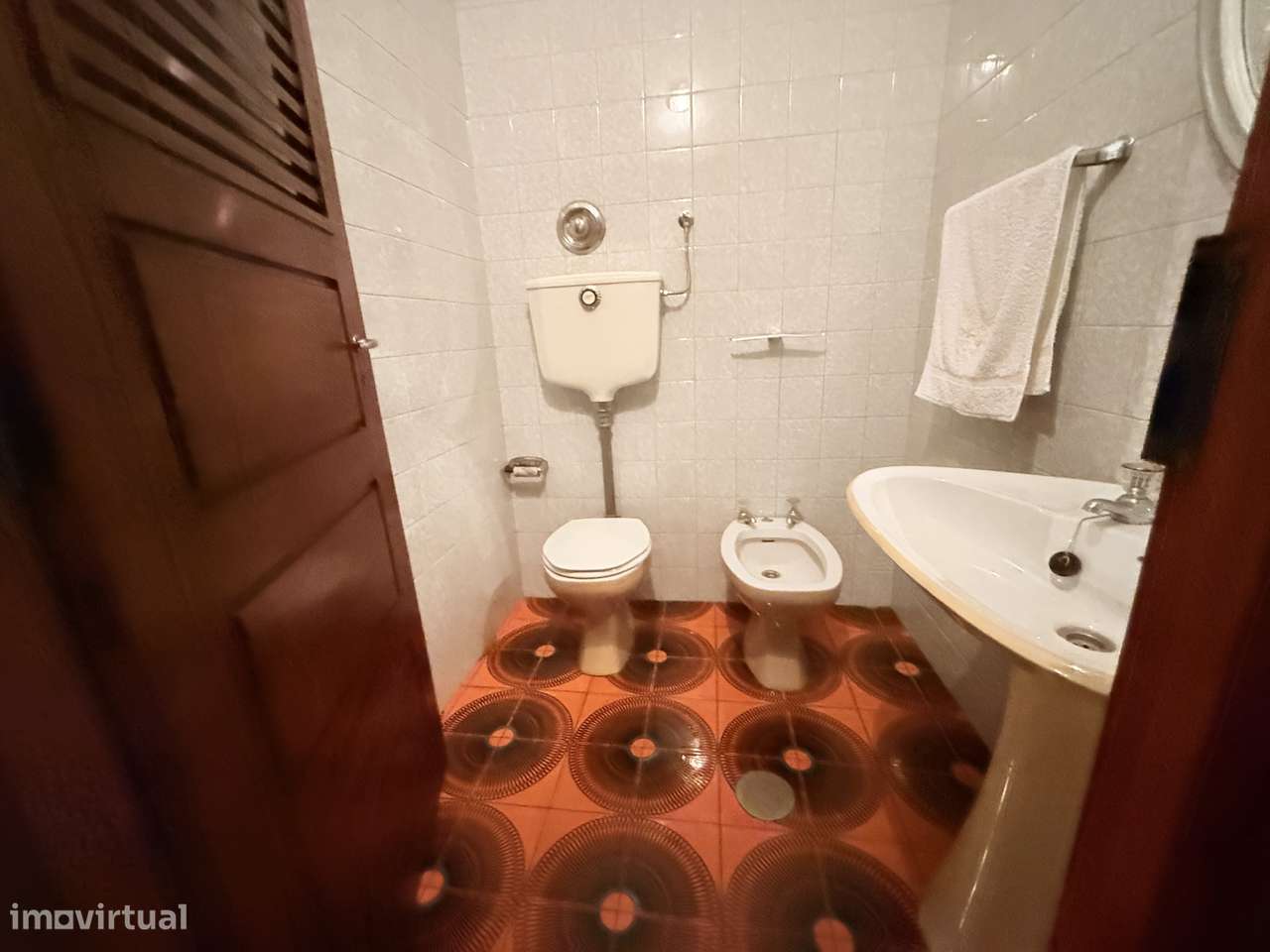 Moradia T7 | Elevador | Box 6 Carros | Jardim | 600m2 | Gondomar-12