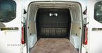 Ford Tourneo Custom - 18