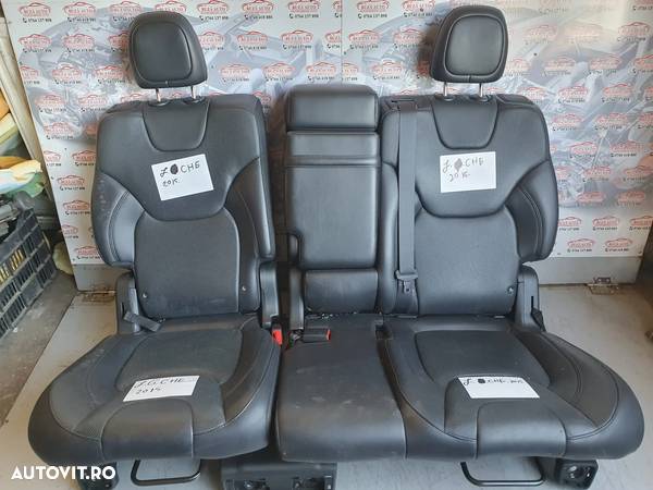 Interior din piele de JEEP Cherokee an 2016 full electric - 2