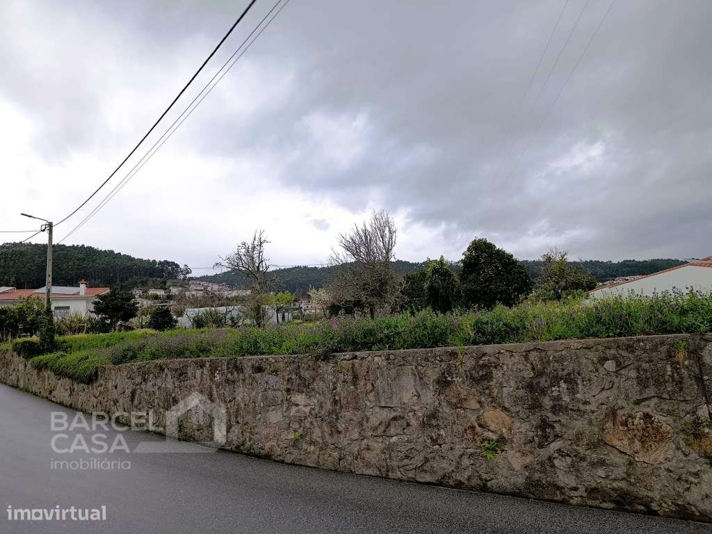Terreno de construção em Carapeços - Barcelos - Grande imagem: 4/5