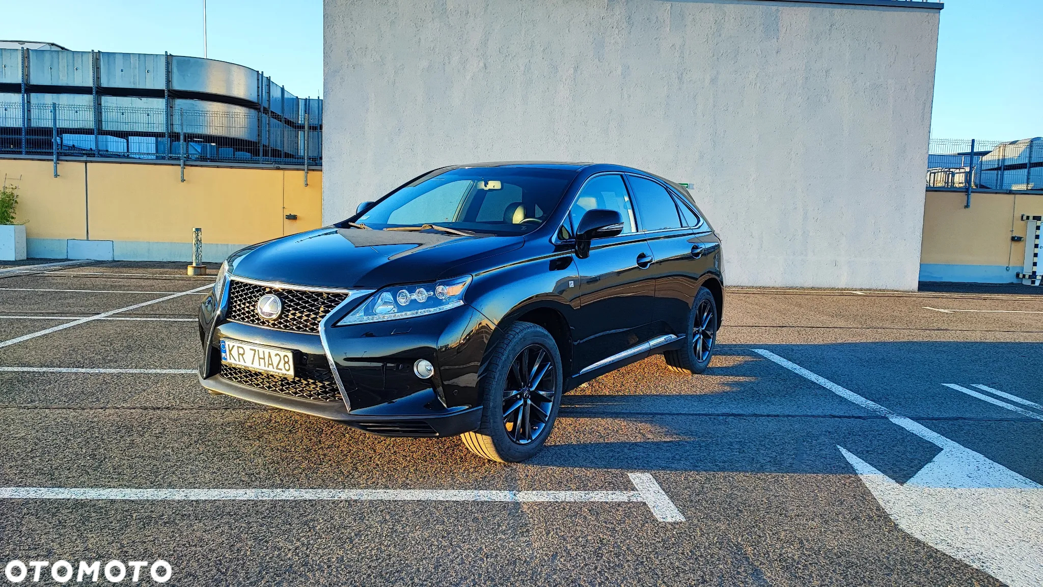 Lexus RX 450h (hybrid) F SPORT - 11