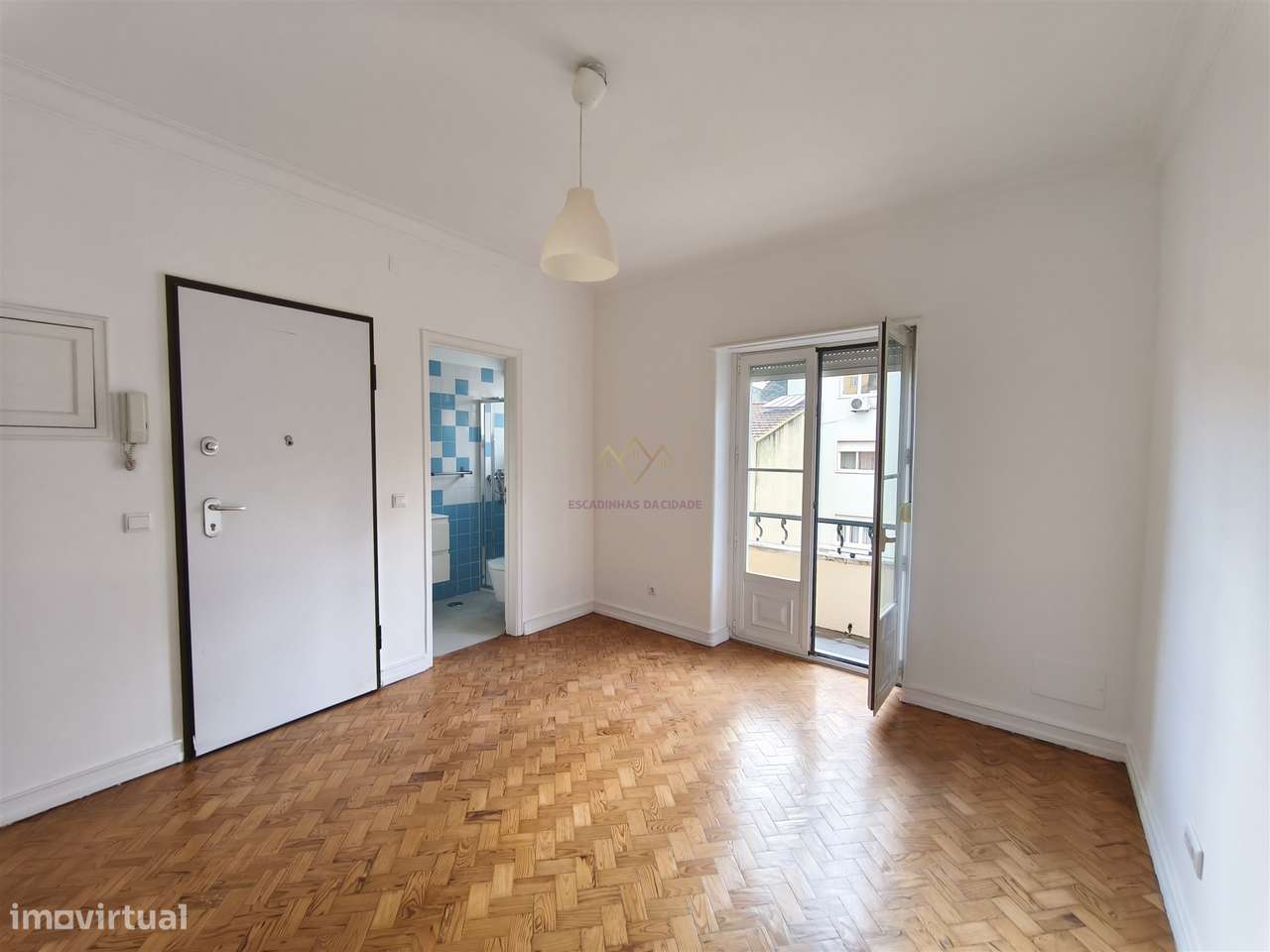 T3 Duplex na Graça a 7 min do Metro e Comboio - Grande imagem: 5/37