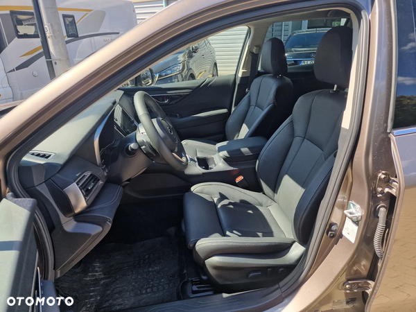 Subaru Outback 2.5i Platinum (EyeSight) Lineartronic - 10