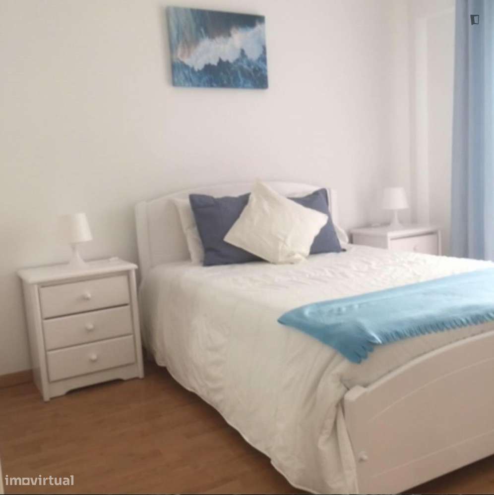 Quarto - localizado em Ajuda Lisbon - Grande imagem: 2/7