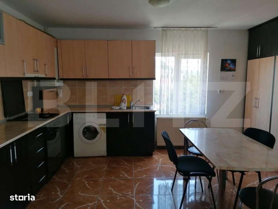 Apartament spatios de vanzare, 5 camere, 93 mp, zona Hotel Diana - Imagine principală: 5/13