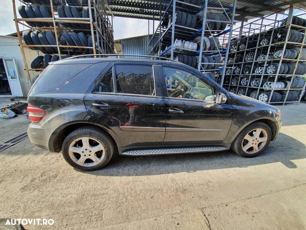 Dezmembrari  Mercedes-Benz ML / M-CLASS (W164)  2005  > 0000 ML 320 C - 3