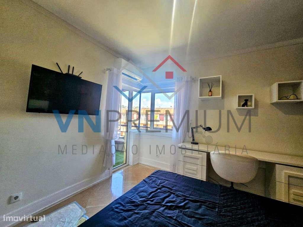 Excelente apartamento T4 em frente ao Casino do Estoril-17