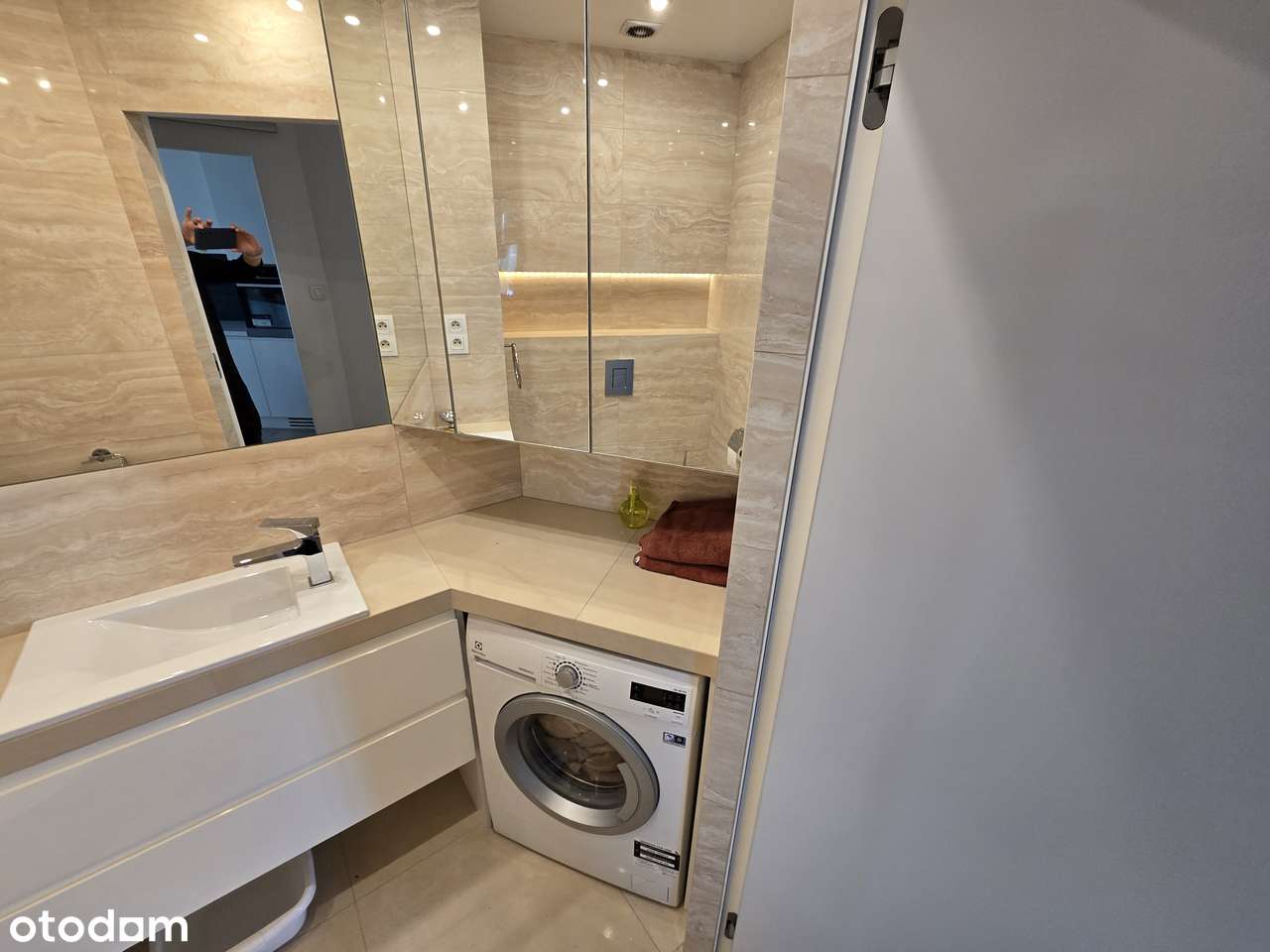 90m2, garaż, miejsce postojowe, 2 tarasy, winda-6