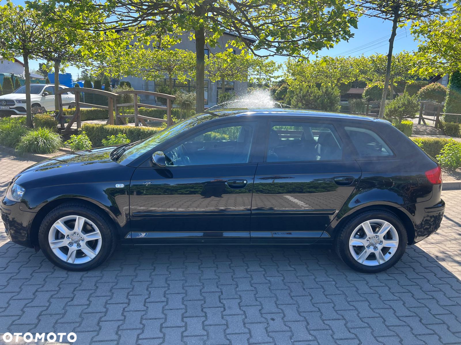 Audi A3 2.0 TDI Sportback DPF Ambiente - 10