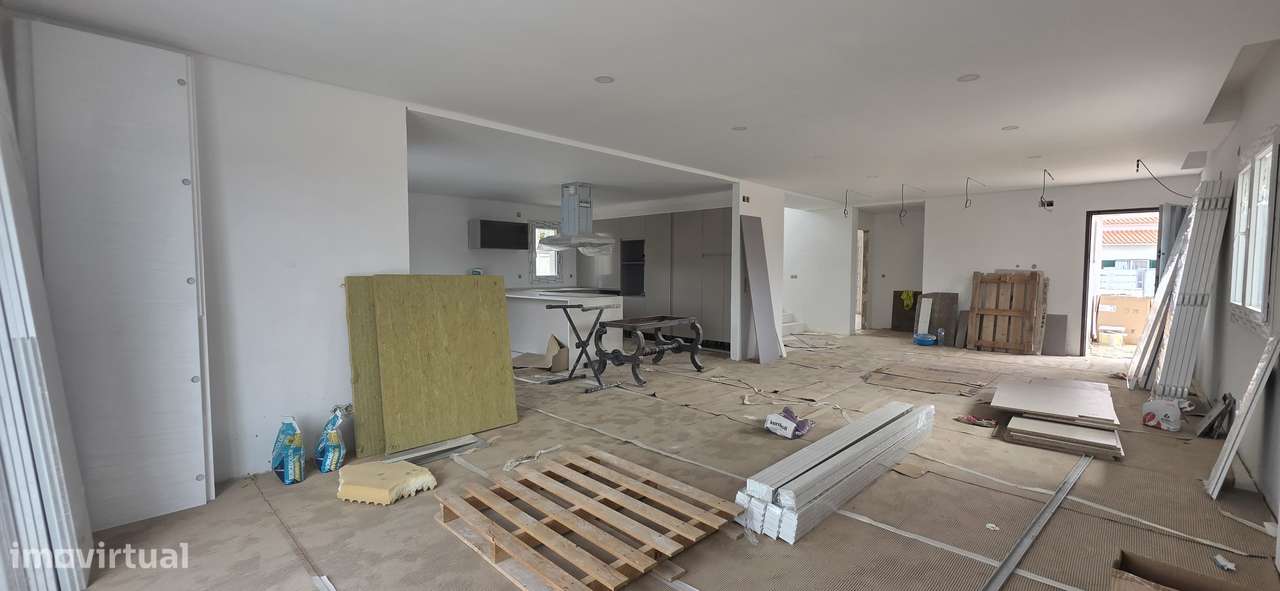 Moradia Isolada T4, Pinhal General-4