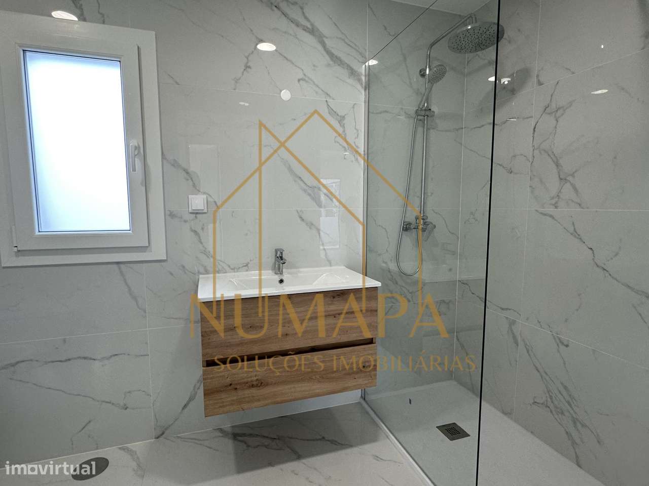 Moradia Isolada T4 em Quinta do Anjo, Palmela-10