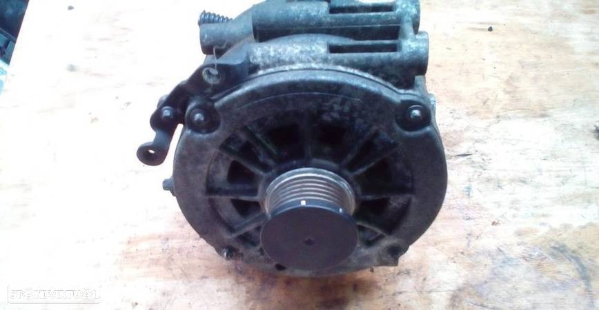 Alternador Mercedes Benz C 220 2003 - 1