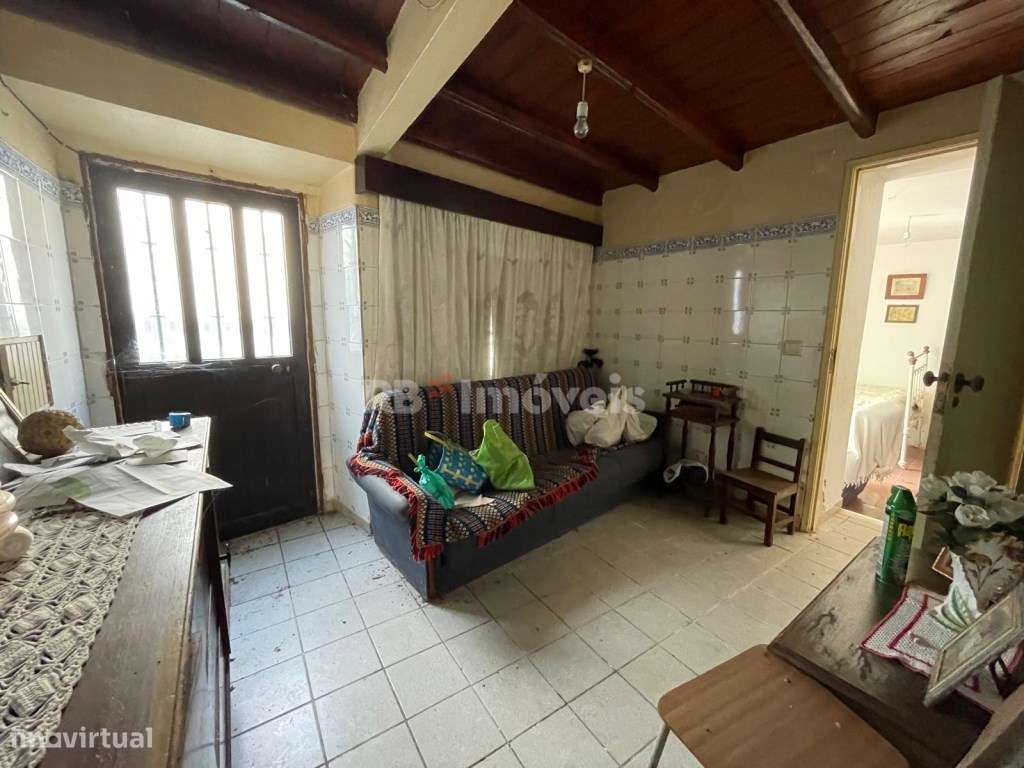 Moradia com terreno e anexo - Gavião - Grande imagem: 5/15