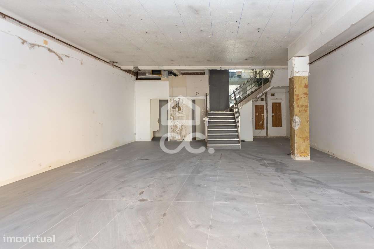 Prédio em Centro Histórico para investimento-1