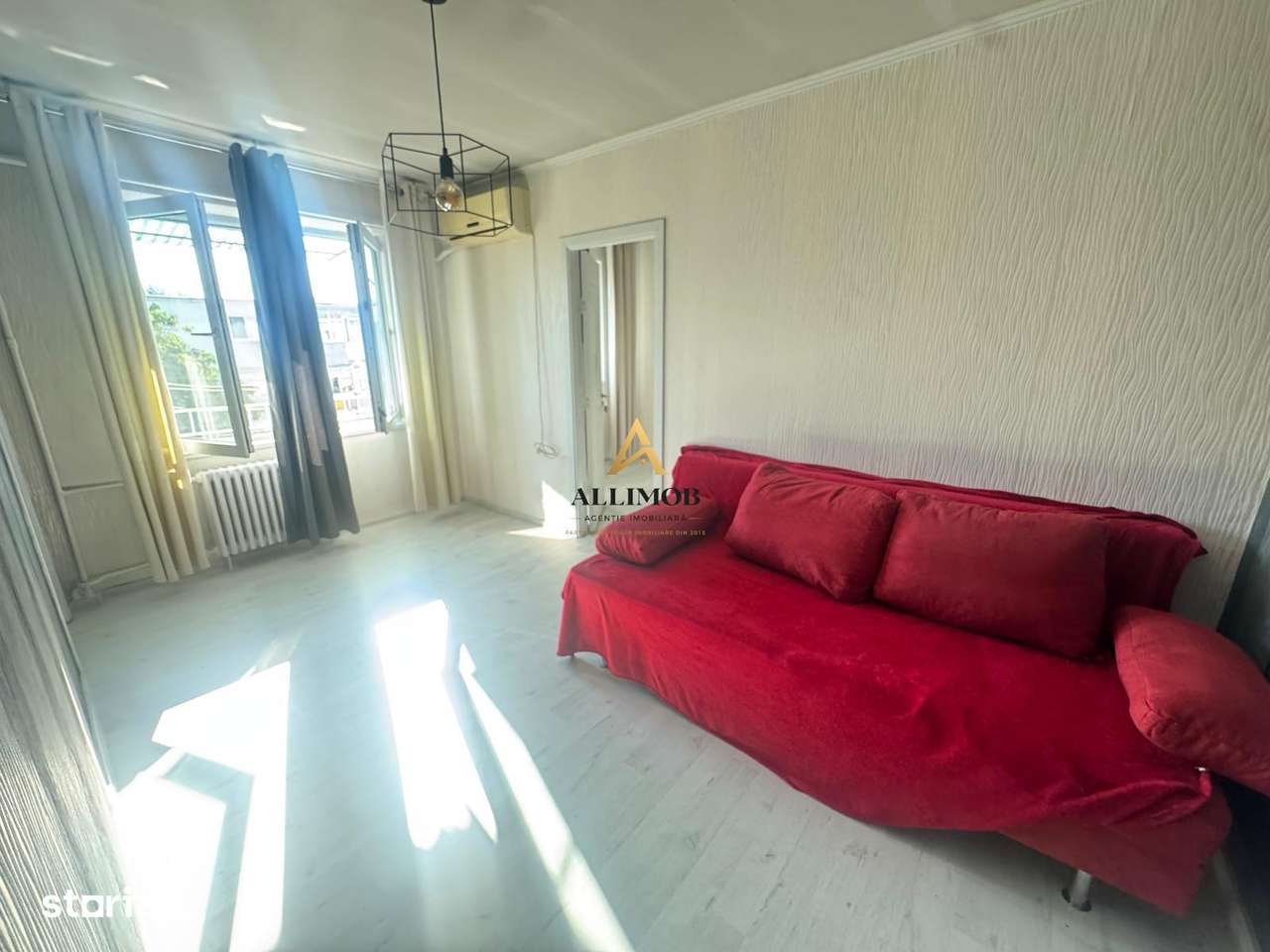 APARTAMENT 2 CAMERE DE VANZARE IN PLOIESTI – ZONA VEST | 40.900 €.-0