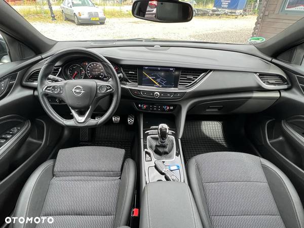 Opel Insignia 2.0 CDTI 4x4 Innovation S&S - 17