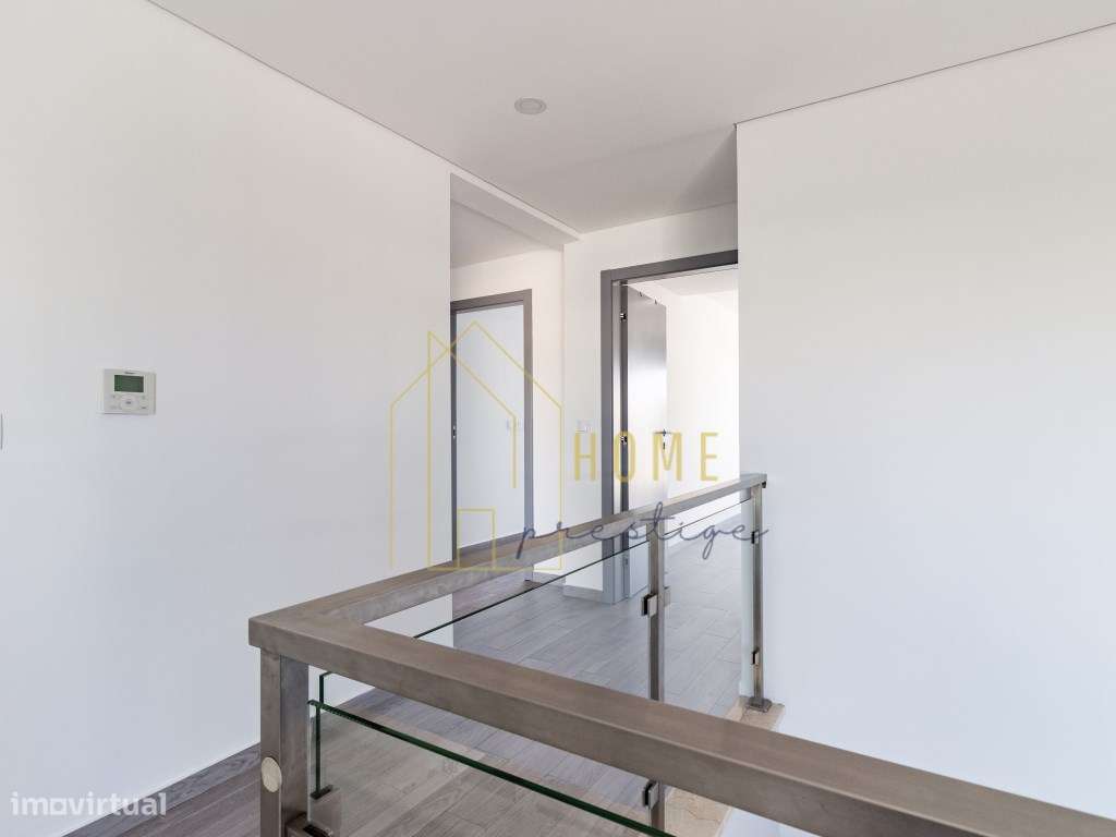 Moradia T4 com Piscina na Marisol - Conforto, Lazer e Proximidade d...-14