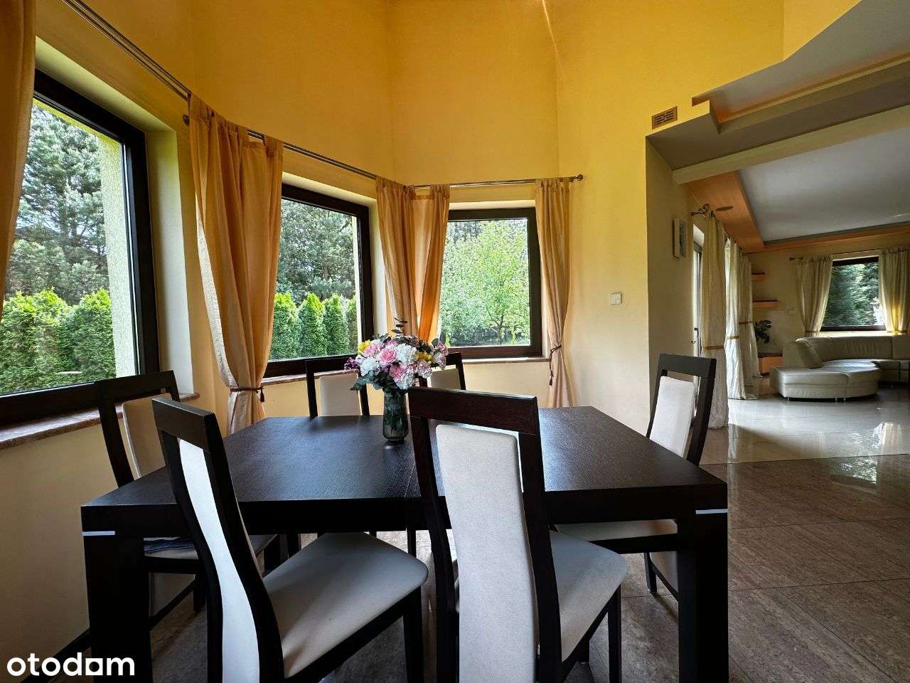 Rezydencja na pięknej, dużej działce w Krzywcu.-10