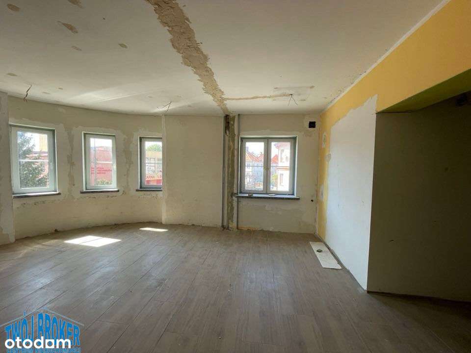 Dom mieszkalno- usługowy nad Zalewem Wiślanym-4