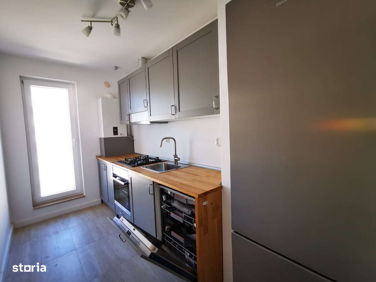 Apartament 2 Camere Cosmopolis - Imagine principală: 4/10