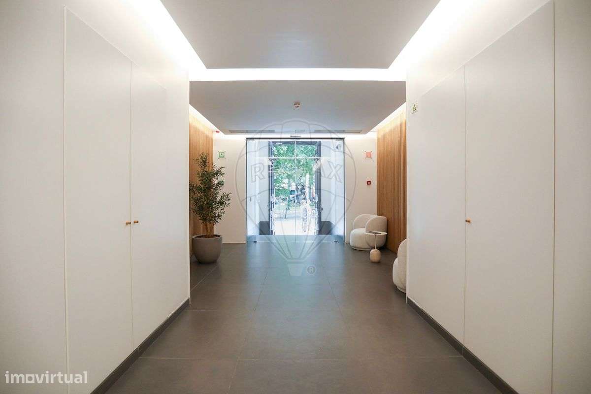 Escritório  para arrendamento - Grande imagem: 2/43