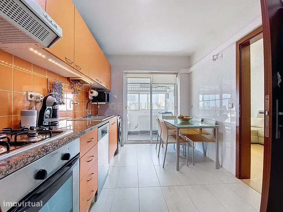 Apartamento T2 em Rosto do Cão, Ponta Delgada-9