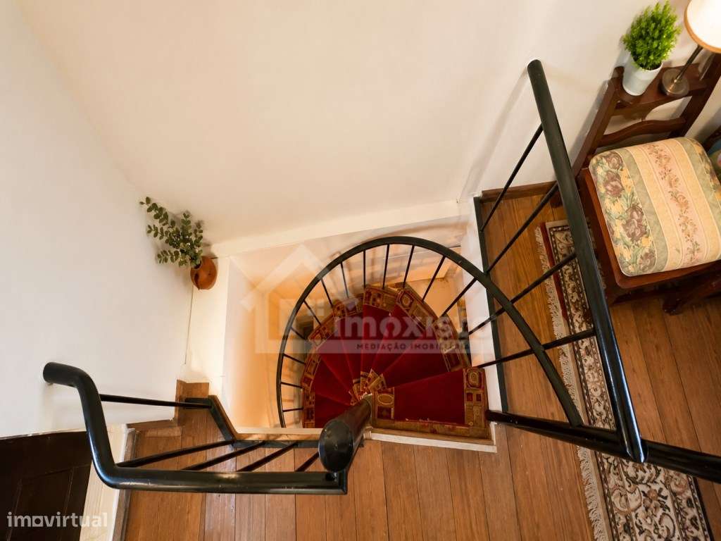 Moradia T2 pronta a habitar no centro histórico de Figueiró dos Vinhos-4