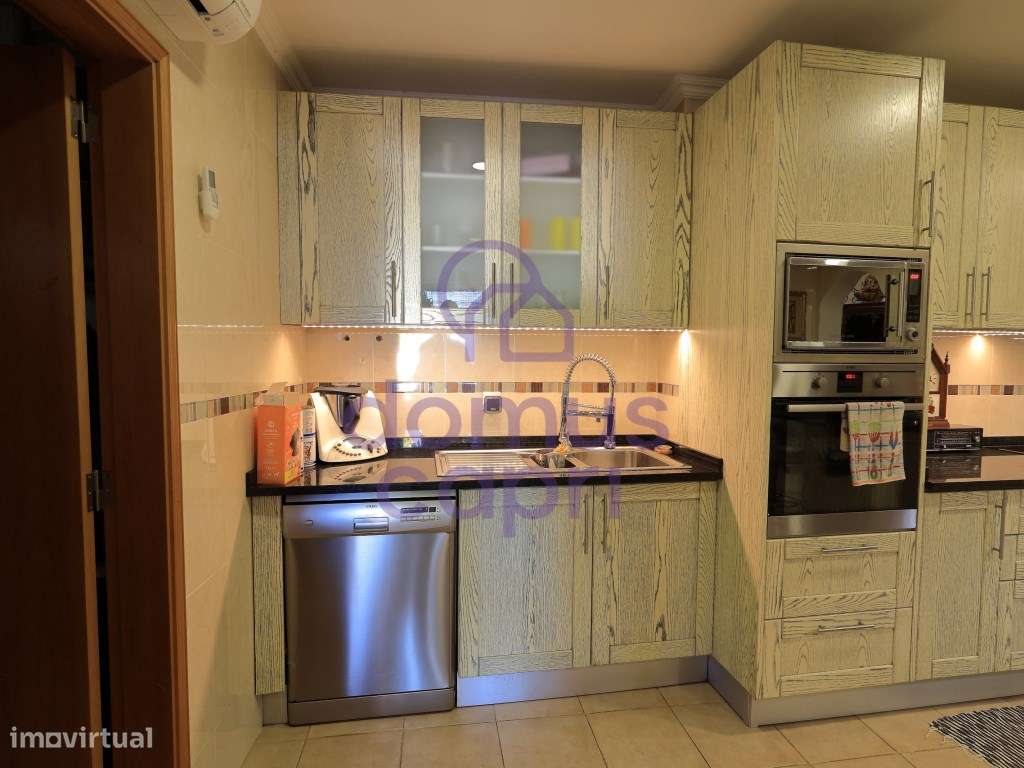 Moradia T4 com Piscina e Garagem em Peral - São Brás de Alportel-18