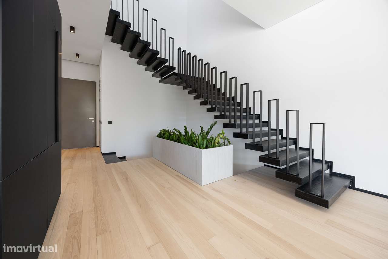 T4+1 Nova Moradia de Luxo Contemporânea em Cascais | 649 m² ABC-11