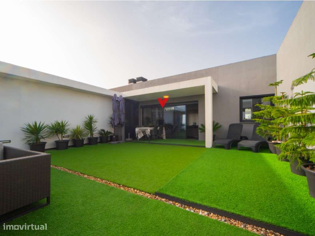 Penthouse T4 Exclusiva com Vista Rio | Terraço Privativo e Acabamen...-30