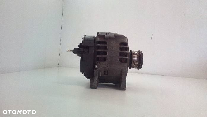 Alternator Renault Megane II 1,5 DCI 8200537415 - 7