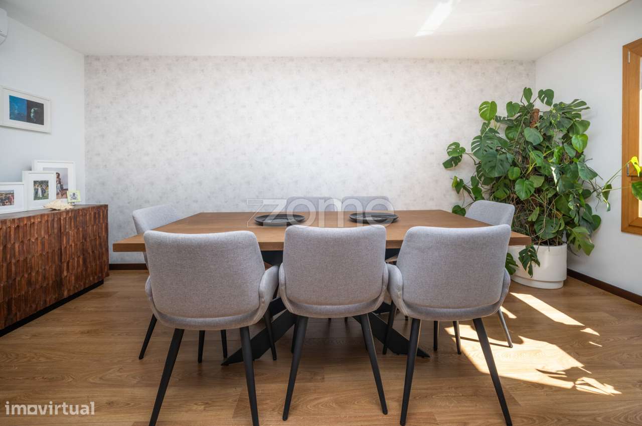 T3 com 3 lugares de garagem em Odivelas - Olival Basto - Grande imagem: 5/32