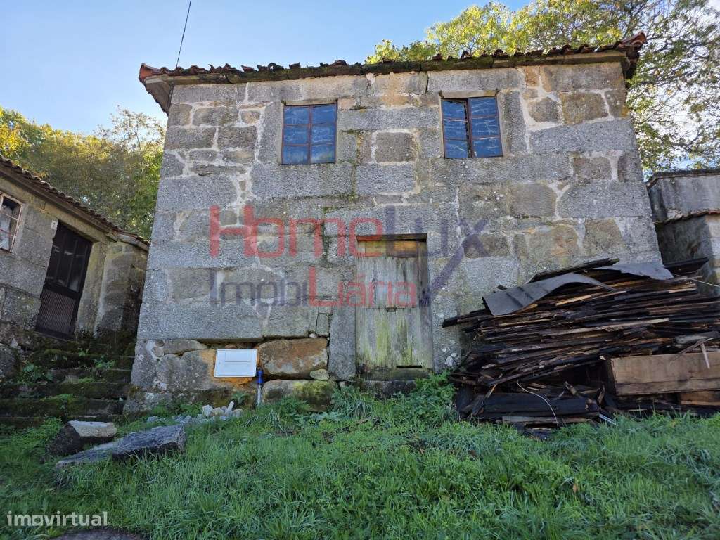 Moradia para reconstrução em Rossão - Grande imagem: 4/21