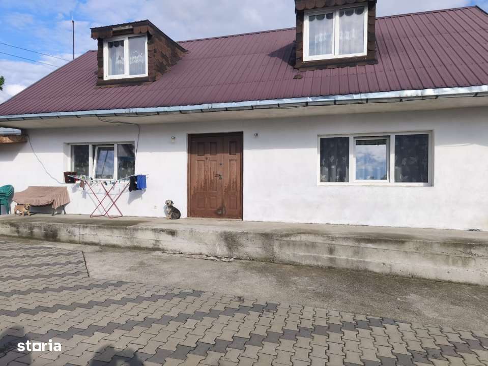 Casa 4 camere, 6000mp teren, zona centrala, Negostina, Siret - Imagine principală: 2/17