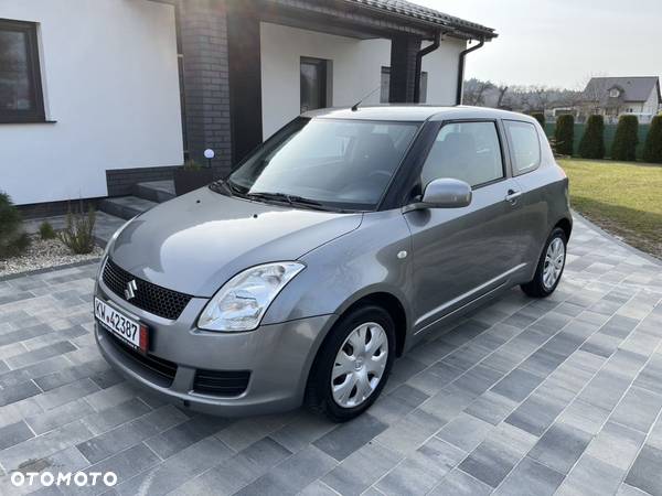 Suzuki Swift 1.3 Comfort - 1