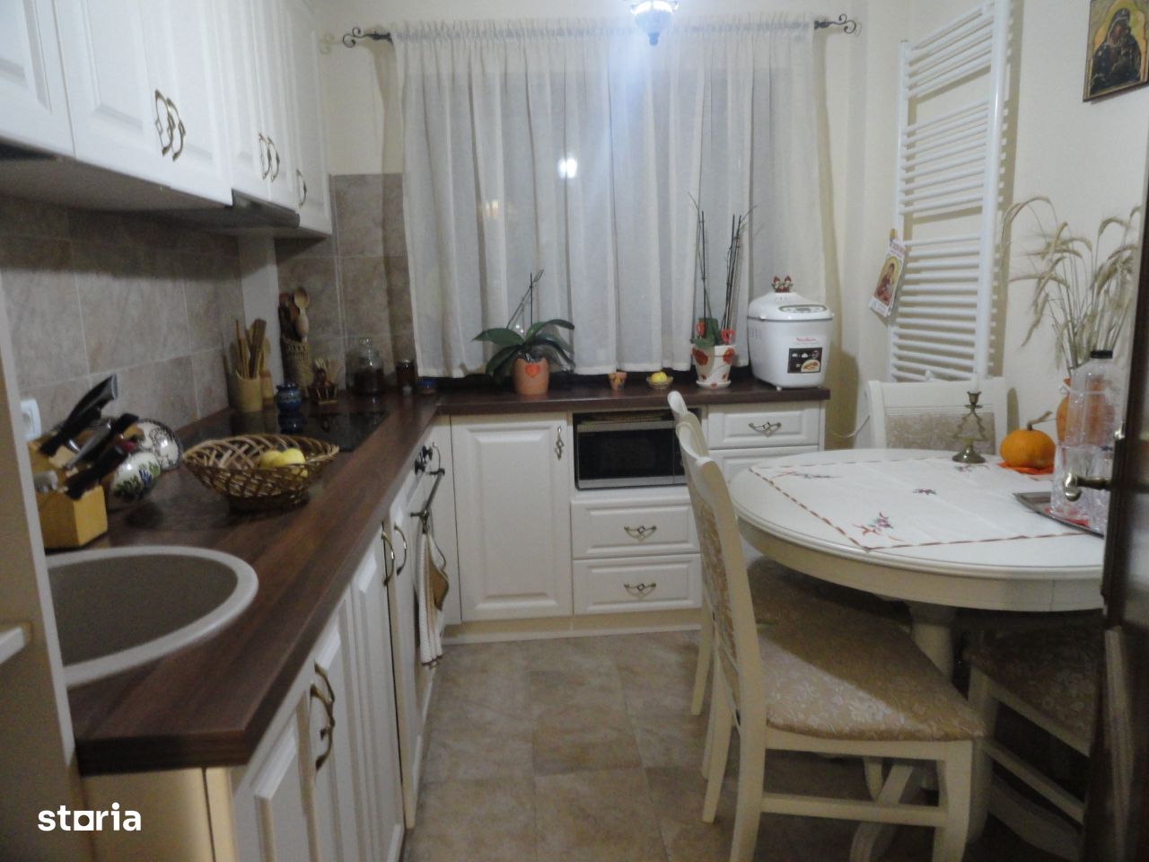 Apartament 2 camere de lux, etaj 3 in Micalaca, 63 mp, la cheie