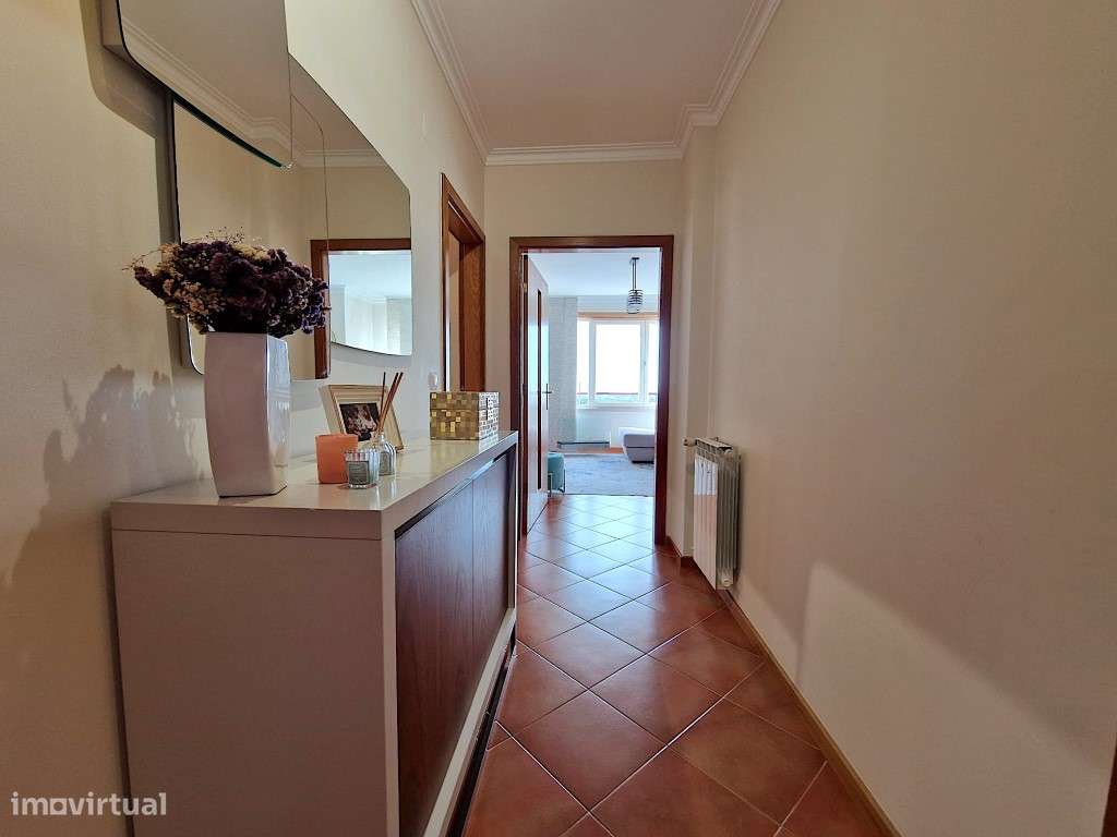 Apartamento T3 em Sesimbra com boas áreas-28