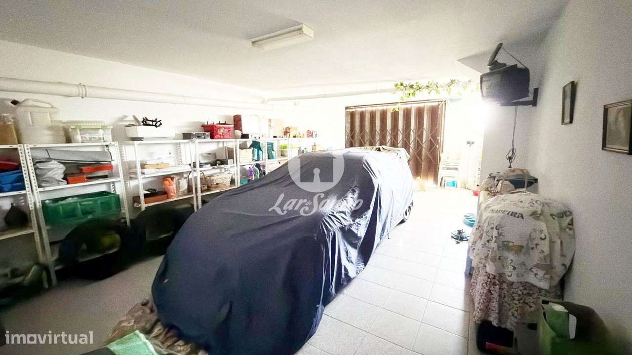 FANTÁSTICA MORADIA T2 COM GARAGEM E APROVEITAMENTO DE SOTÃO, FÂNZER...-12