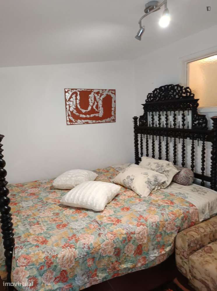 Apartamento com 1 quartos - localizado em São Bento Lisbon - Grande imagem: 3/9