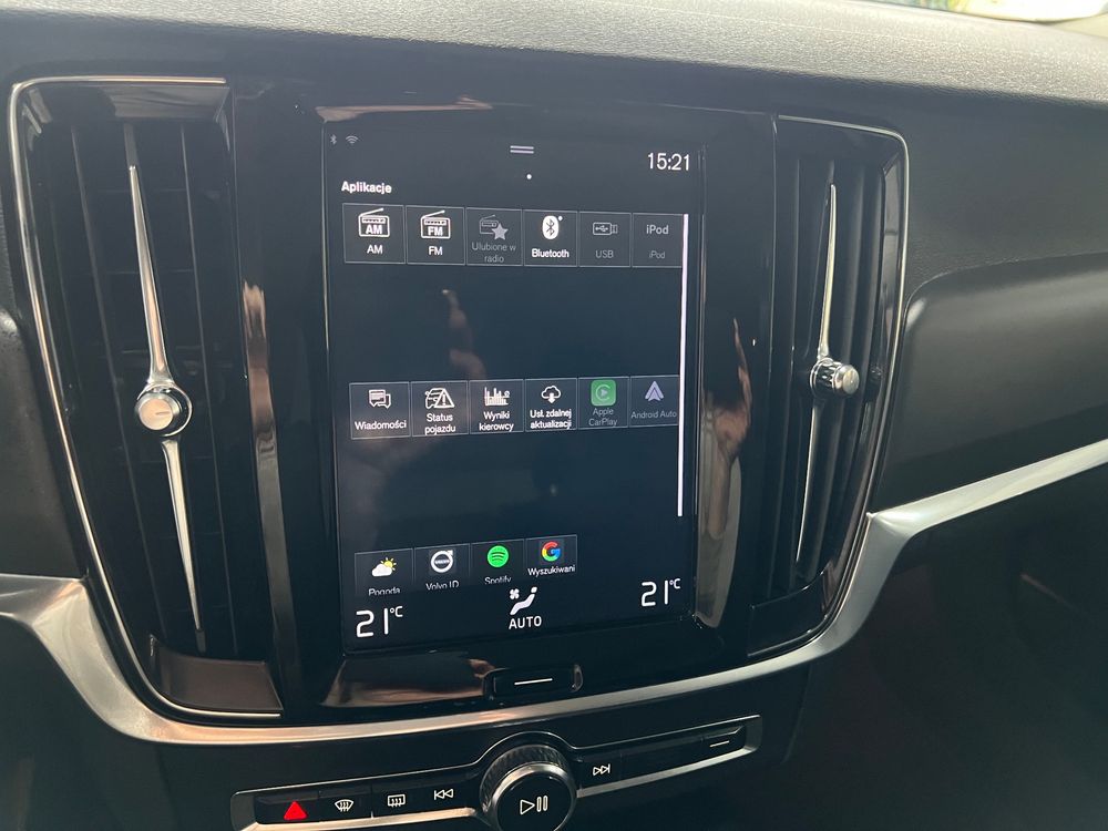 Volvo V90