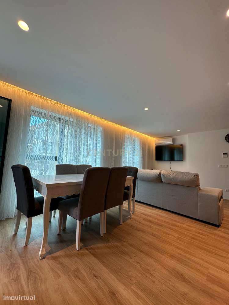 Apartamento T3 , 4º andar a venda em Mafamude , Vila Nova de Gaia, Por-3