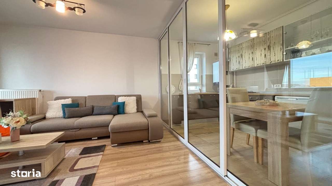 Studio 50 mp +loc de parcare-Kasper-Coresi(perioade scurte) - Imagine principală: 1/13