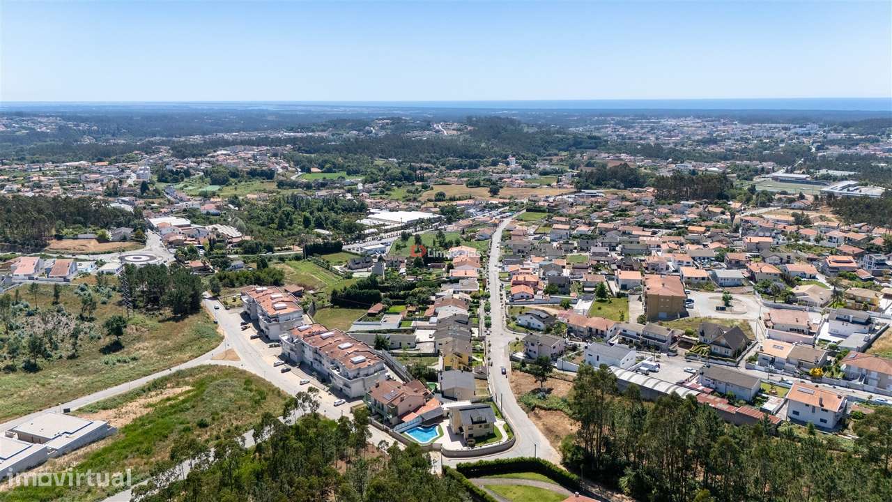 Moradia Isolada T4 Venda em Santa Maria da Feira, Travanca, Sanfins e-56