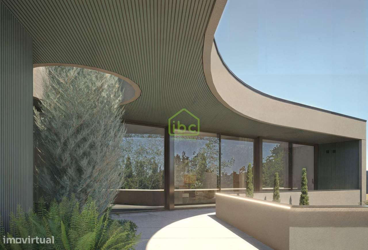 MORADIA DE LUXO T3 COM PISCINA + MORADIA T1 INDEPENDENTE-16