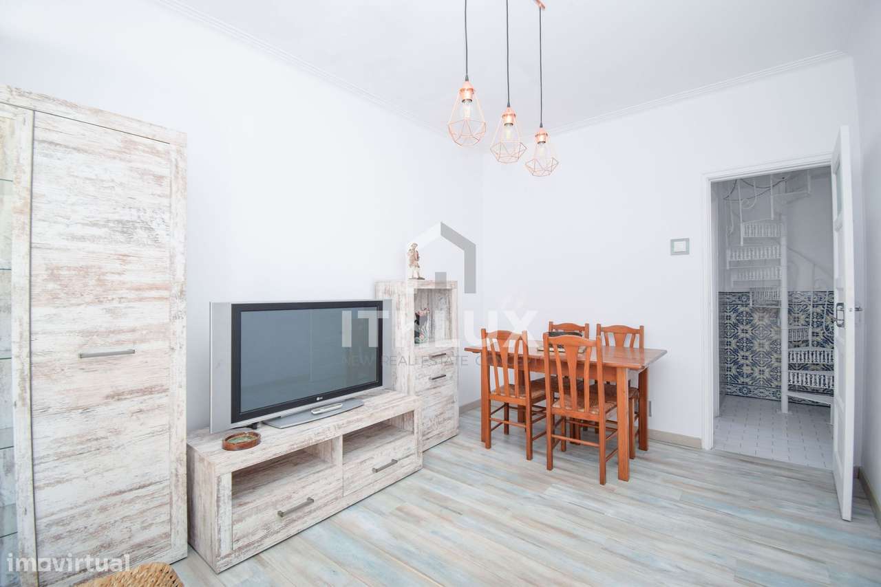 Apartamento T1 , muito central em prédio familiar-9