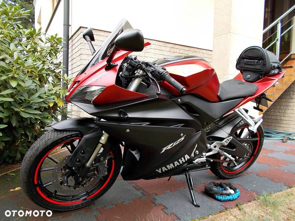 Yamaha YZF - 2