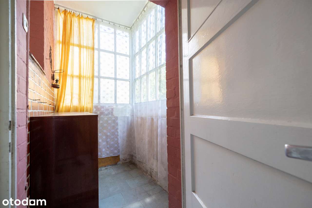 3 pokoje ul. Hallera-19